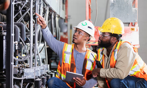 Best Local Electrician Companies  in Lincolnwood, IL